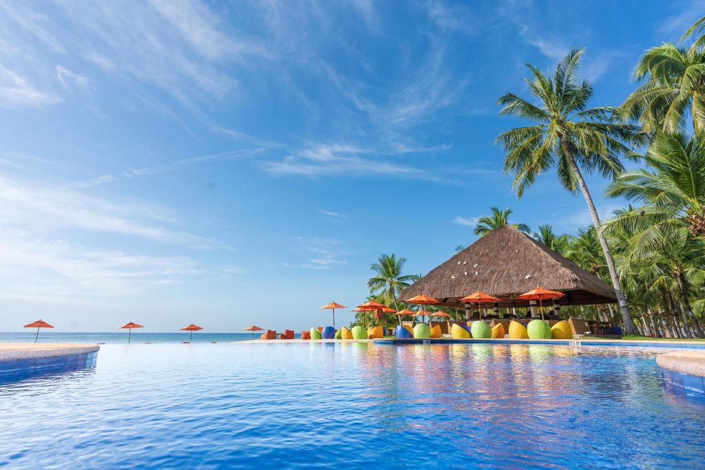 OCEANICA RESORT