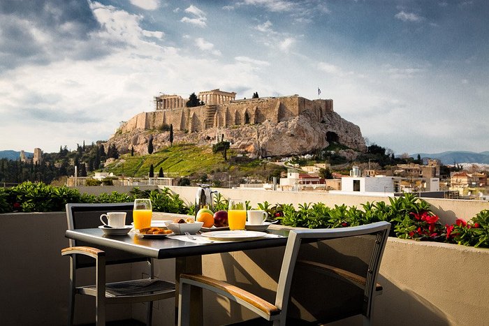 ATHENS GATE