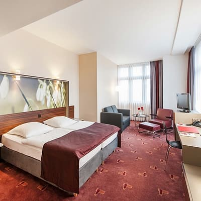AZIMUT HOTEL COLOGNE