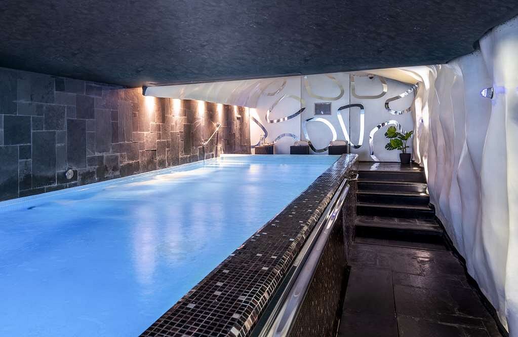 Anantara New York Palace