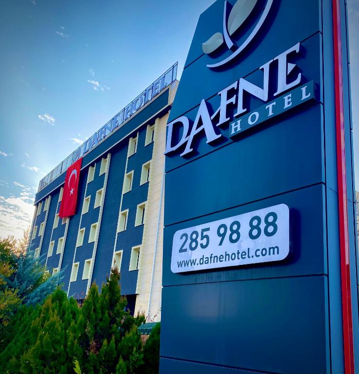 DAFNE