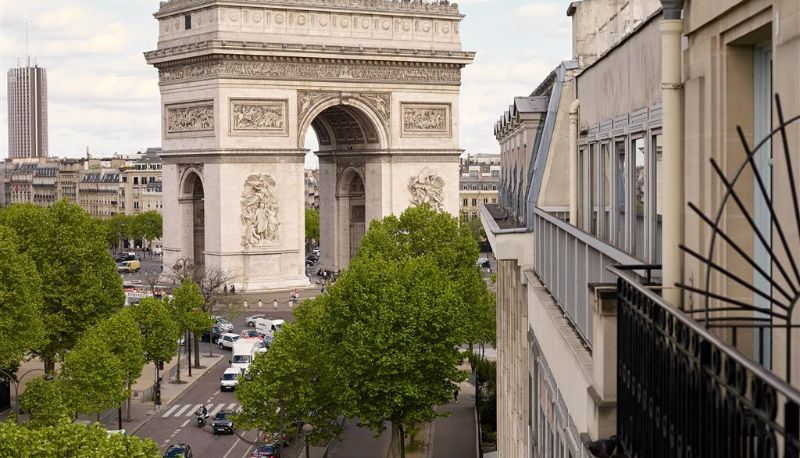 Grand Hotel Champs-Elysees