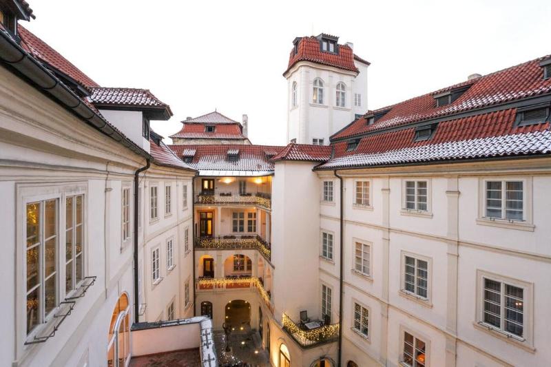 IRON GATE AND SUITES