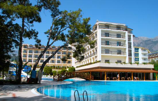 PALMET BEACH RESORT