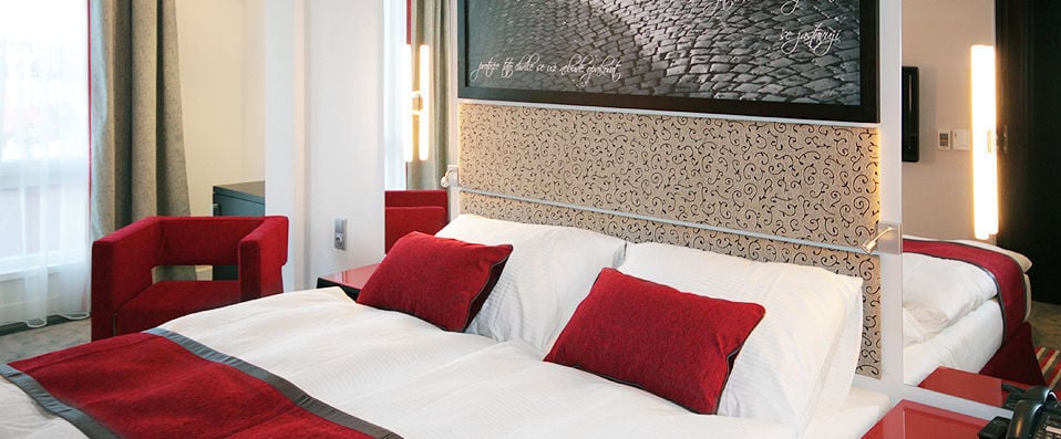 RED and BLUE DESIGN HOTEL