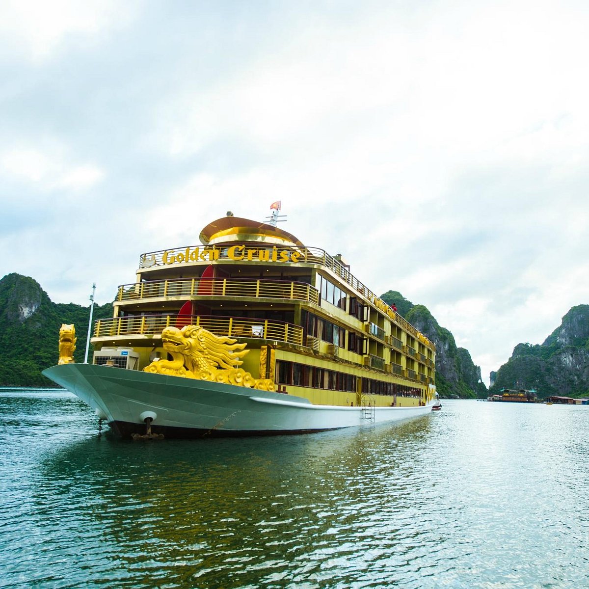 GOLDEN CRUISE